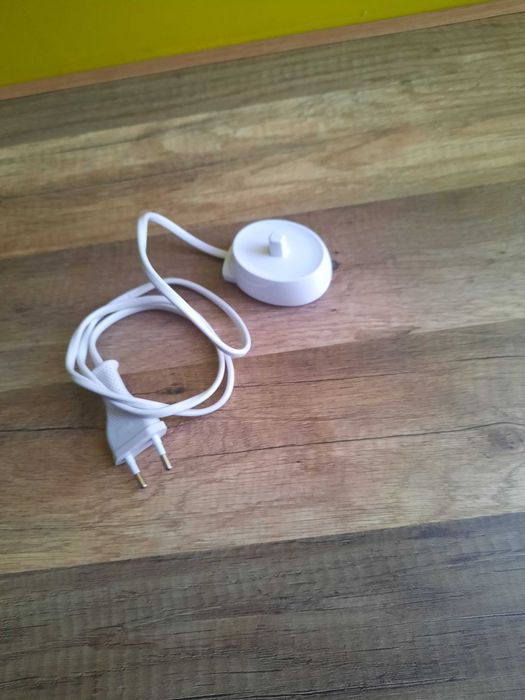 Ładowarka Do Szczoteczki Braun