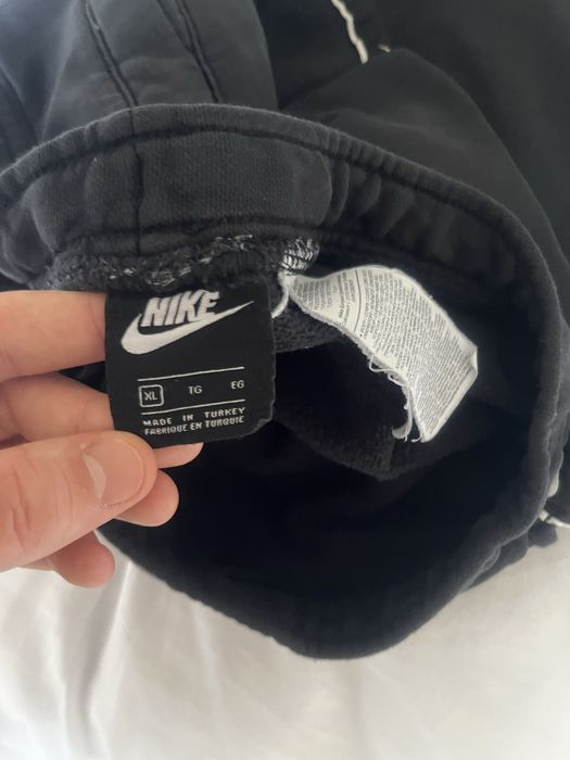 Calcas fato treino XL Nike pretas