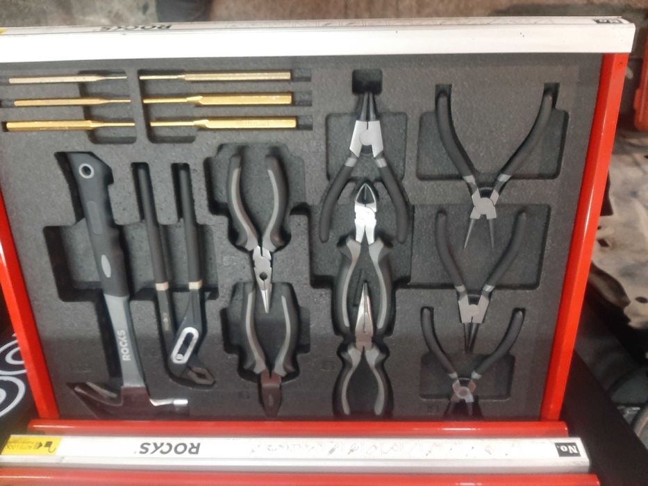 ROOKS OK-01.3004 wózek narzędziowy 235 elementów