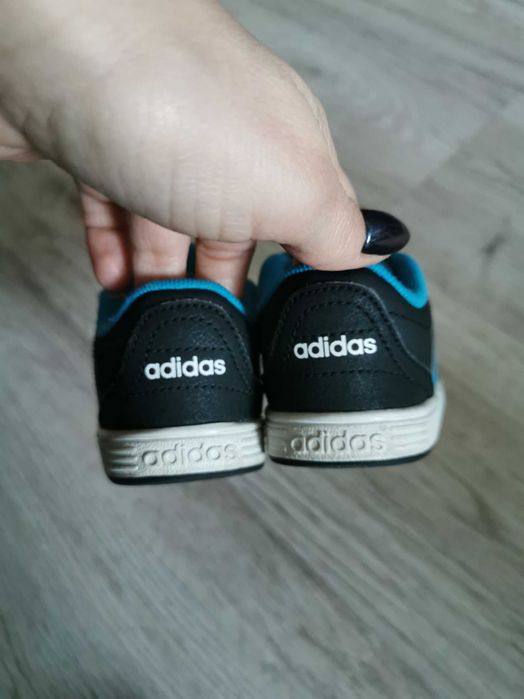 Adidasy chłopięce rozmiar 20