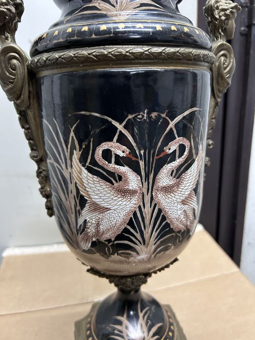 Wazon/Puchar/Amfora porcelanowa Wong Lee