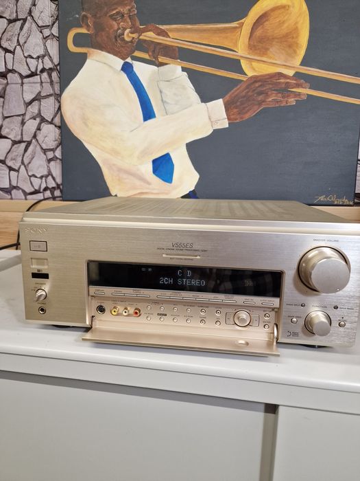 SONY receiver STR-V555es