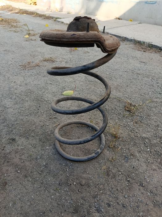 Пружина кия черато перед