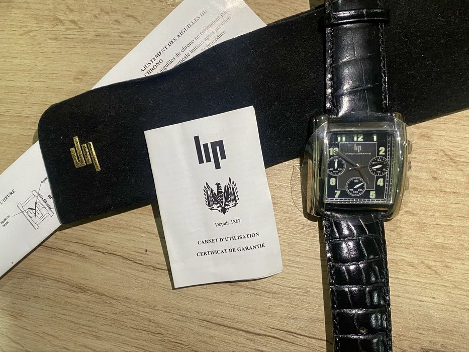 Relógio quartzo LIP Chronographe, mecanismo quartzo, pulseira em couro