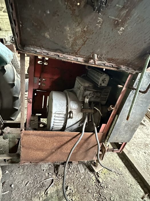 Продам трактор и каток