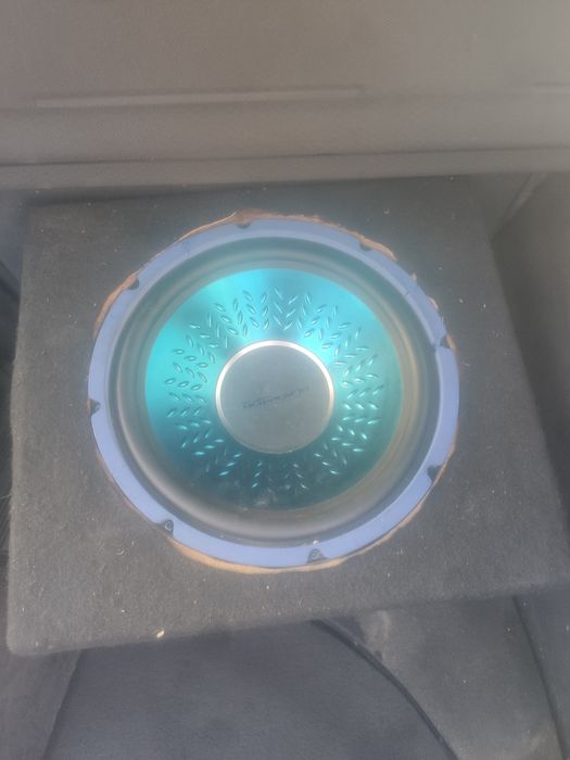 Subwoofer e colunas