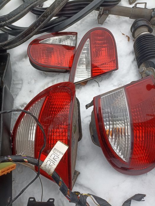 Трапеція двориків Dewoo Lanos поляк