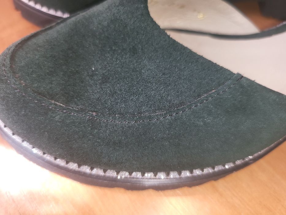 Продам туфли  замш