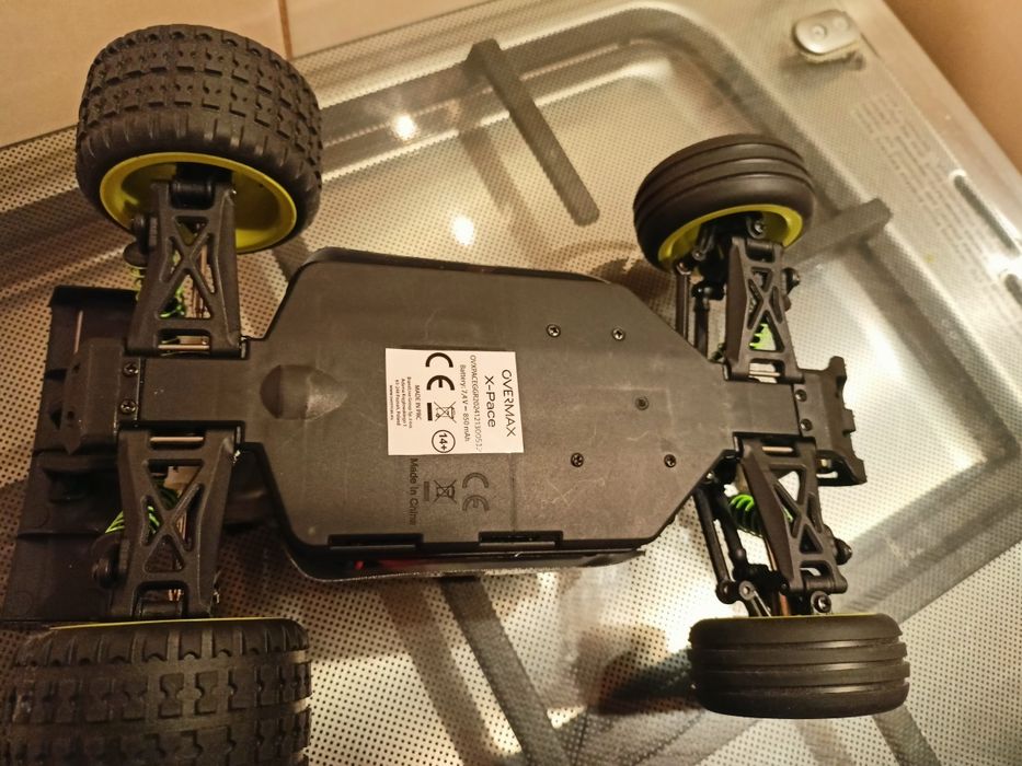 Overmax x - pace  model RC 4x4 zdalnie sterowany samochód  autko