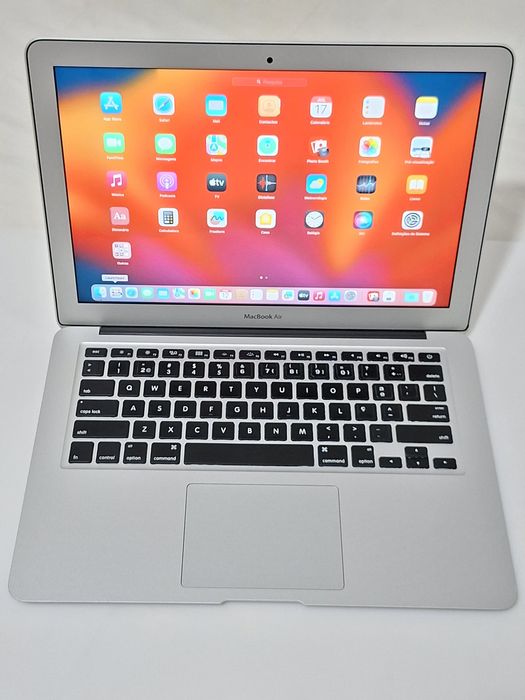 MacBook Air | Ecrã retina retina de 11,6 '' | Intel Core i5 de 1,7 Ghz | macOS Monterey Original | Estado NOVO