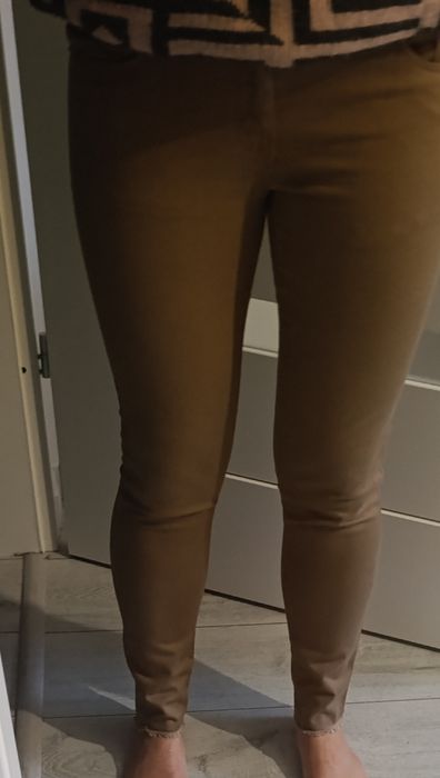 Spodnie brązowe jesienne do kostek Cropp s 36