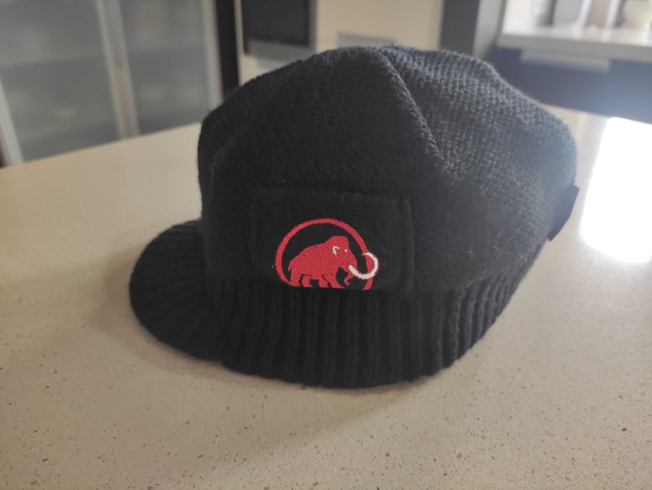 Czapka trekkingowa Mammut Visor Beanie r. one size jak nowa