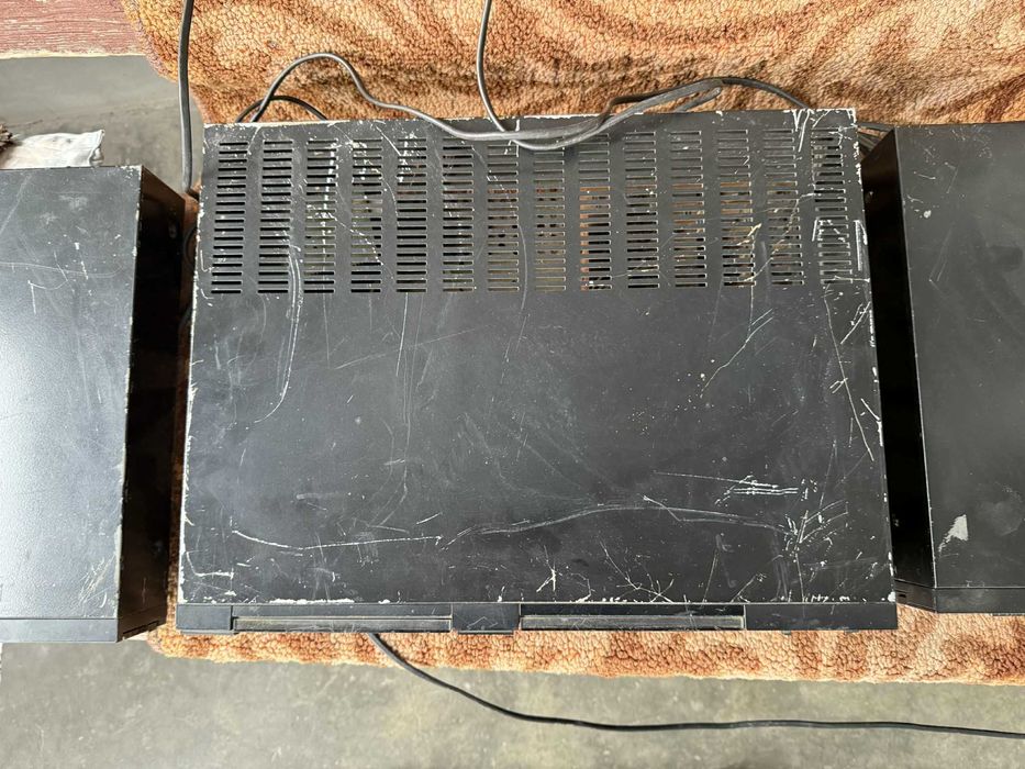 Grundig - Tuner T8300, Odtwarzacz CD303, Deck kasetowy CCF8300 MKII