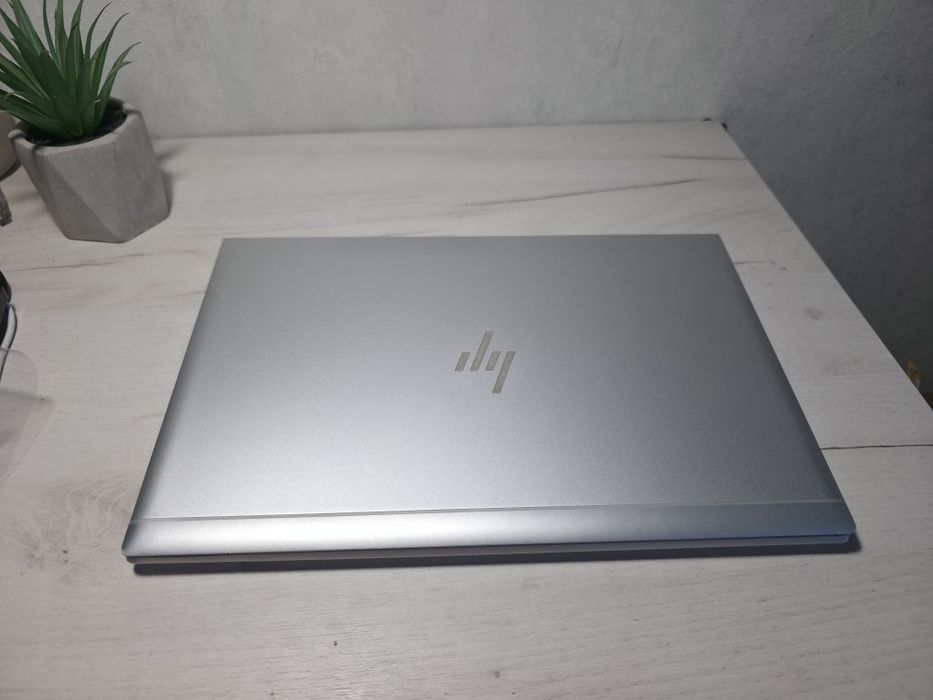 Металевий 14" HP EliteBook 845 G8 Ryzen 7 5850U 16/256GB FHD