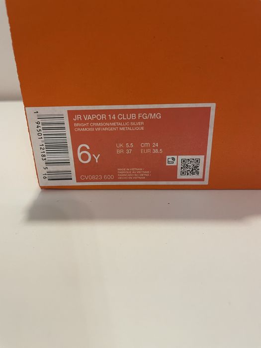 Sprzedam nowe korki Nike r. 38,5 oryginalne