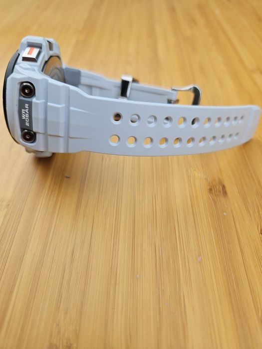 Zegarek męski G-shock GWN-Q1000-7AER