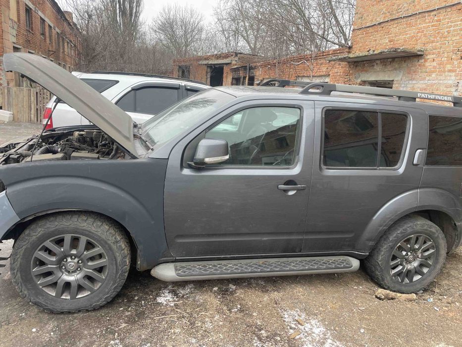 Разборка Митсубиси Паджеро спорт вагон 3,4 Ниссан навара Д40 д22