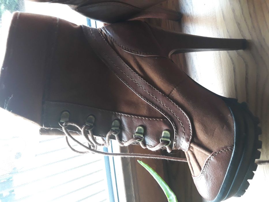 Kozaki na platformie