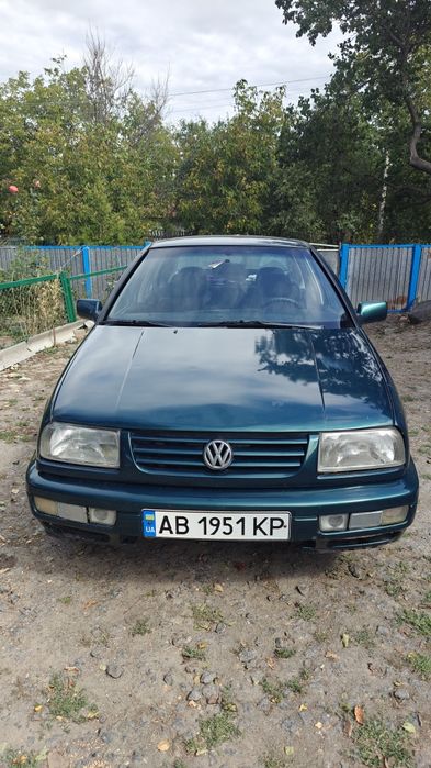 Volkswagen Vento 1996 VIN WVWZZZ1HZTW168667 фото оголошення 2 з 8