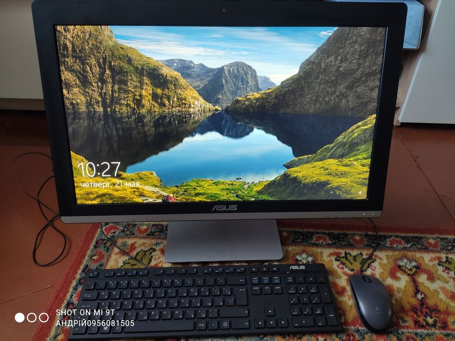 Моноблок ASUS Vivo AiO V230IC