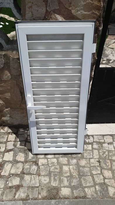 janela, 2 folhas c/oscilobatente com 900x1000mm