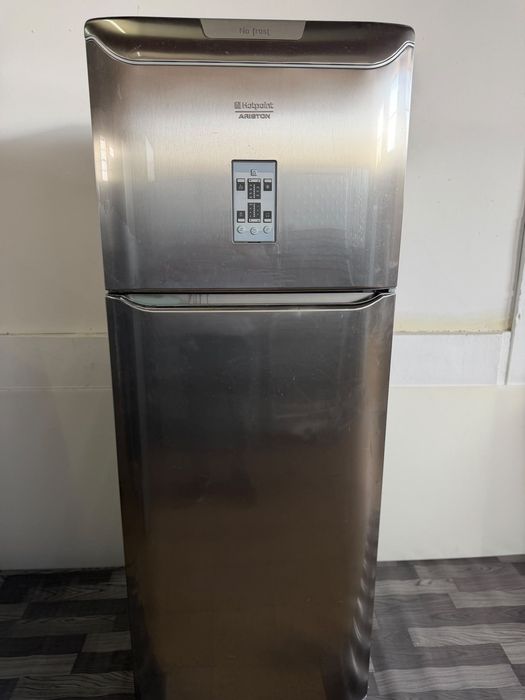 Frigorífico inox HOTPOINT