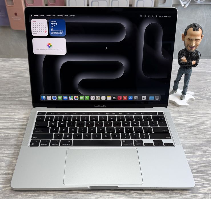 macbook pro 2020 - купить ноутбуки и аксессуары - Цена на OLX.ua