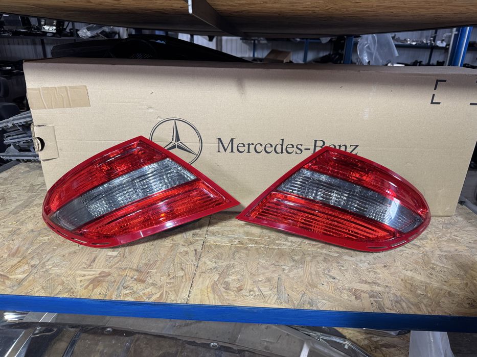 Фонарі стопи Mercedes W204 C-klass седан купе