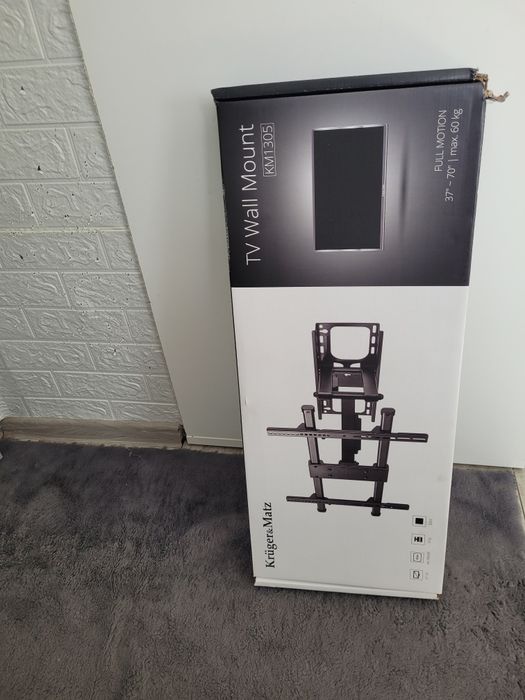 Wieszak na telewizor
