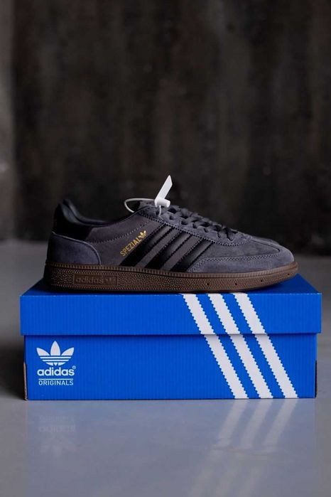 Мужские кроссовки Adidas HandBall Spezial Grey Premium. 41-45