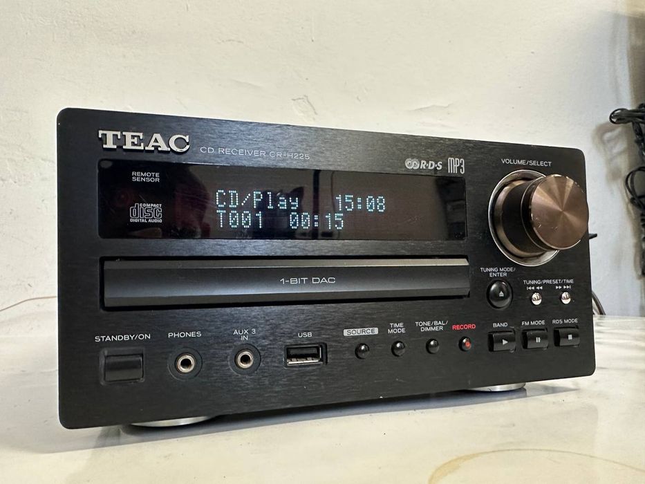 TEAC SR-H225 Amplituner CD USB MP3 Stereo 2×25W DAC Sub Out