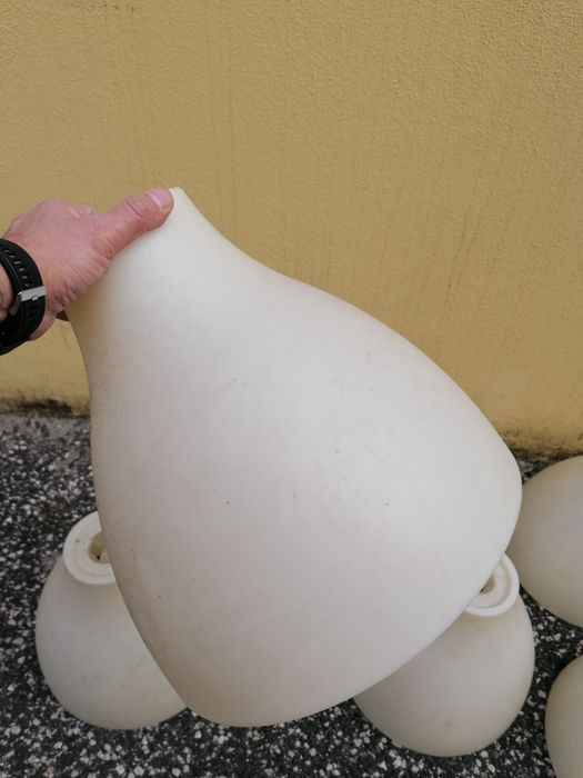 Conjunto de 8 abajures Ikea brancos