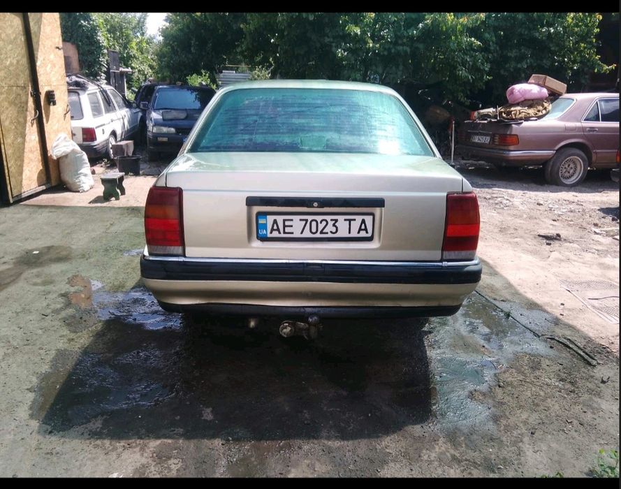 Продам машину Opel Omega