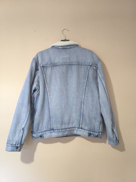 Levi's kurtka jeansowa Trucker z kożuszkiem z kołnierzykiem ciepła męs