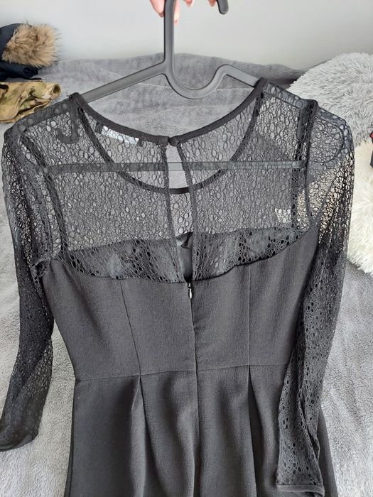 Czarny kombinezon reserved koronka krótki elegancki