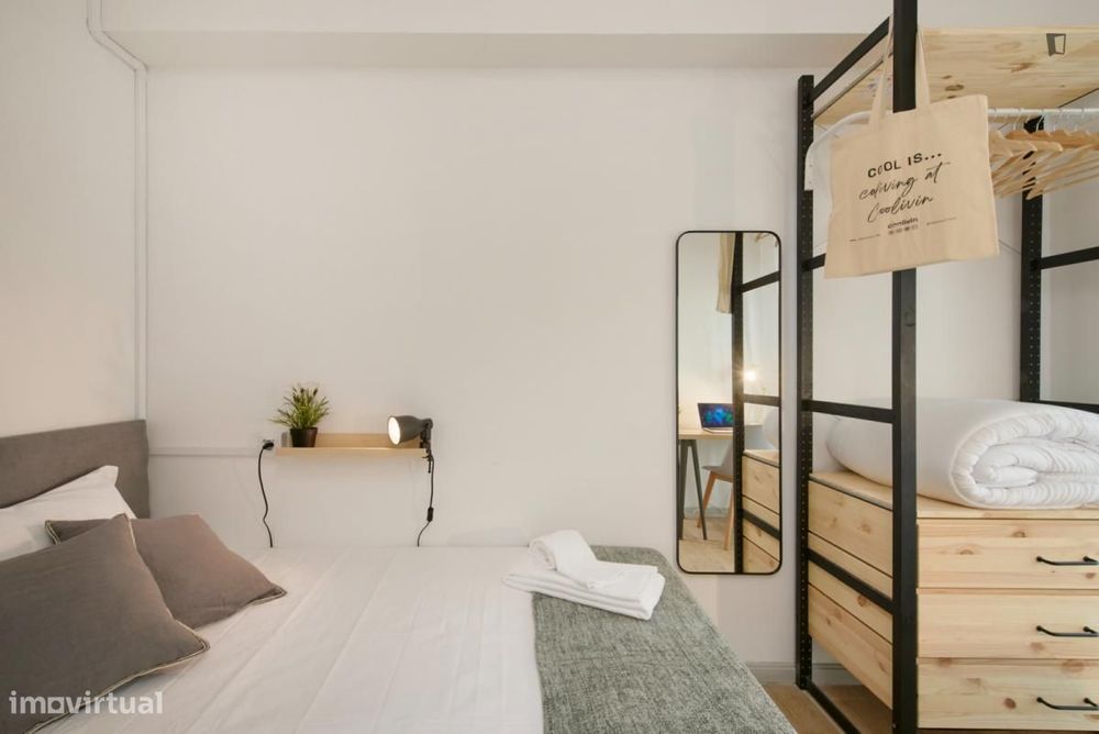 Quarto - localizado em Arroios Lisbon