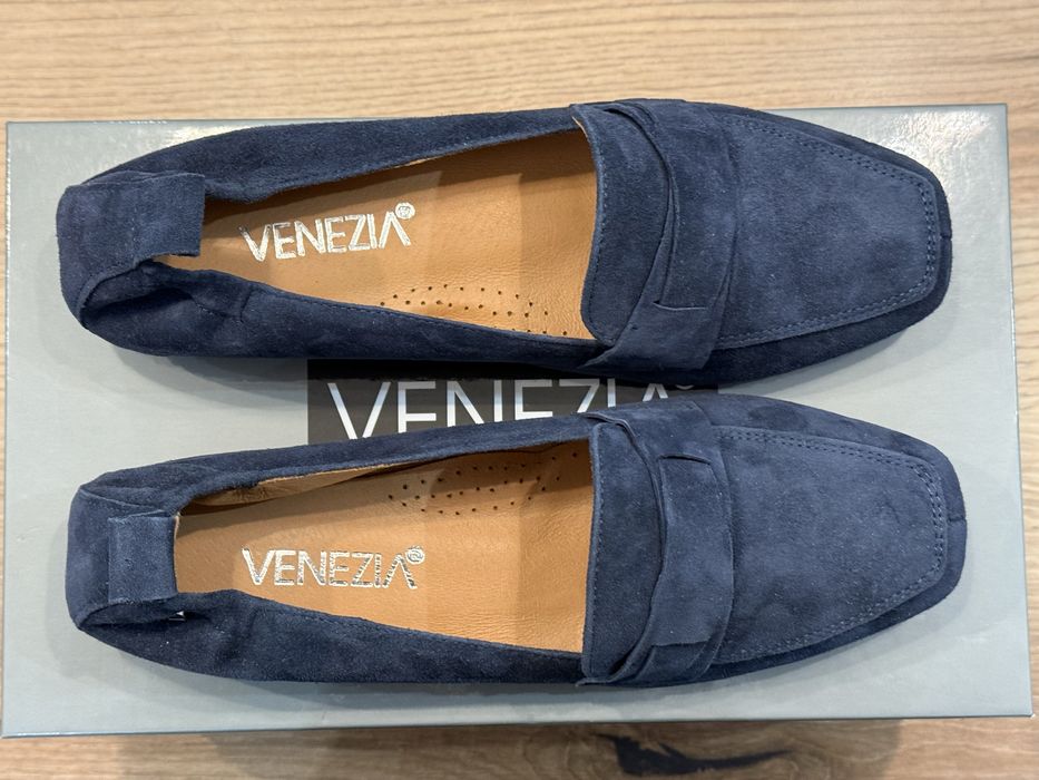 Buty Venezia – zamszowe mokasyny, granatowe, nowe, r. 36