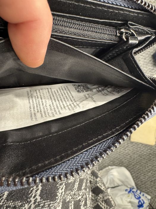 Продам Кошелек guess синий