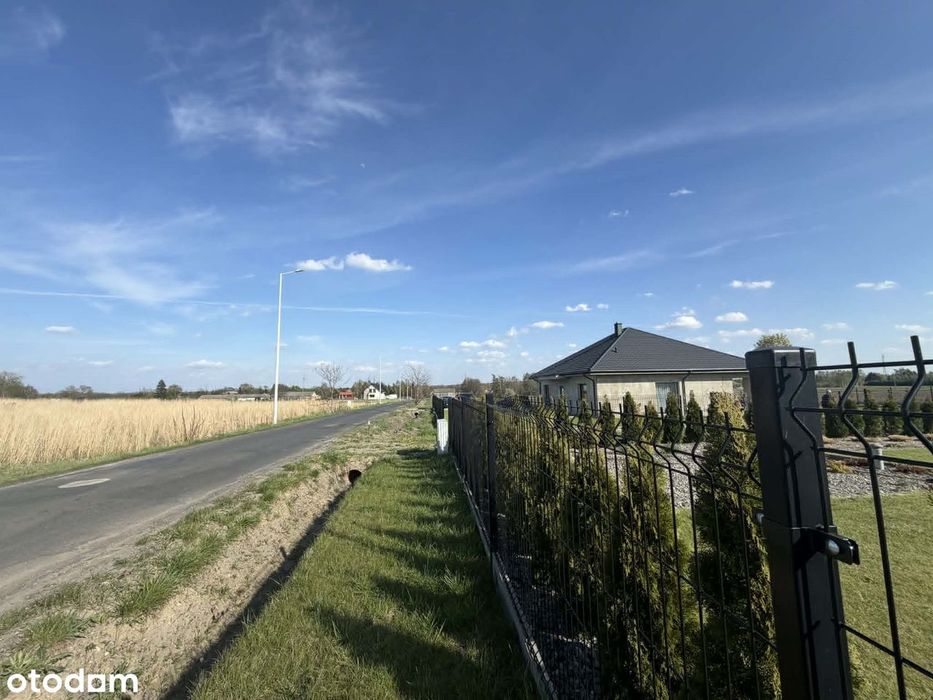 Działka budowlana 1800 m²  Charlęż, Gmina Spiczyn - Więcej