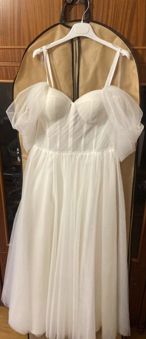 Свадебное платье. Продам.