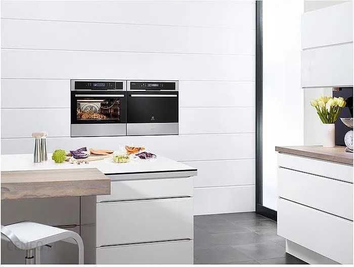 NOWA szuflada próżniowa Electrolux EVD14900OX