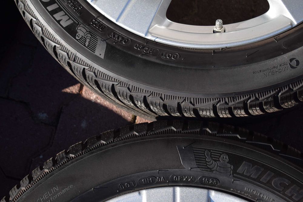 Mercedes C W206 C W205 W204 zima nowy model MICHELIN plug in