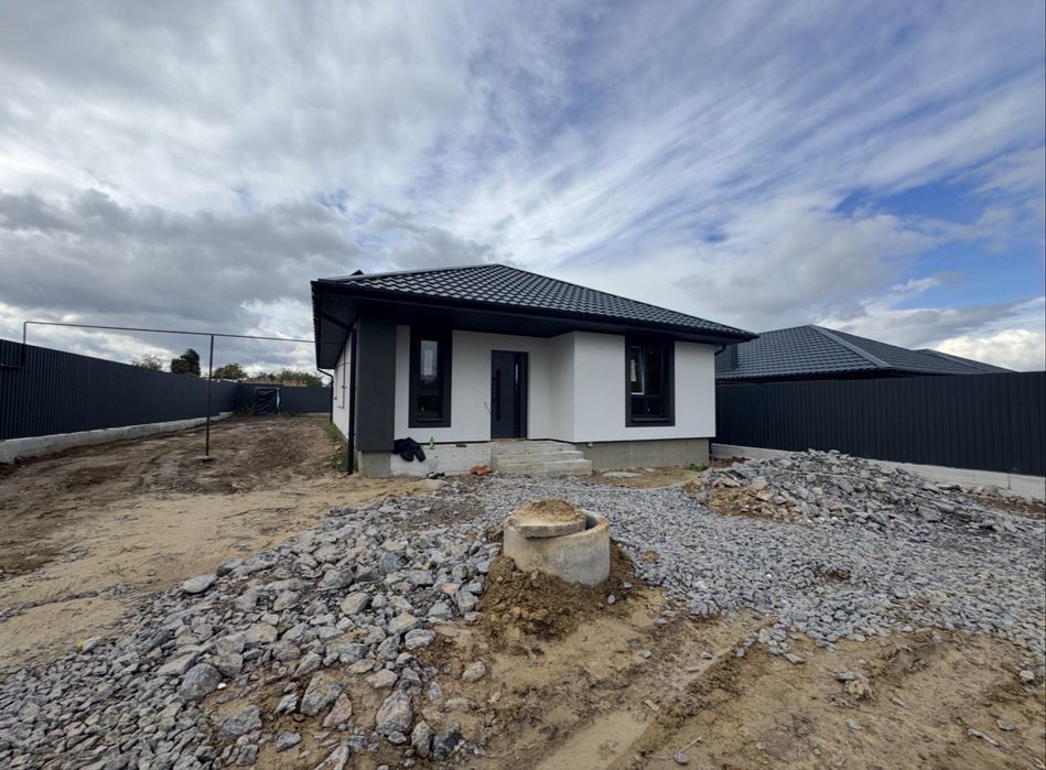 Продам одноповеоховий будинок