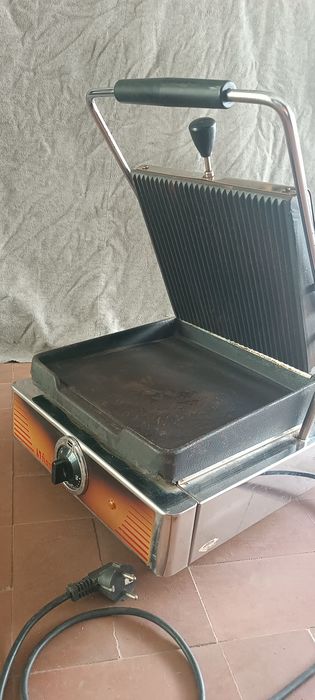 Grelhador/tostadeira profissional fiama
