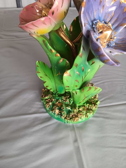 Centro de mesa em porcelana pintada à mão com fio de ouro ELPA anos 50