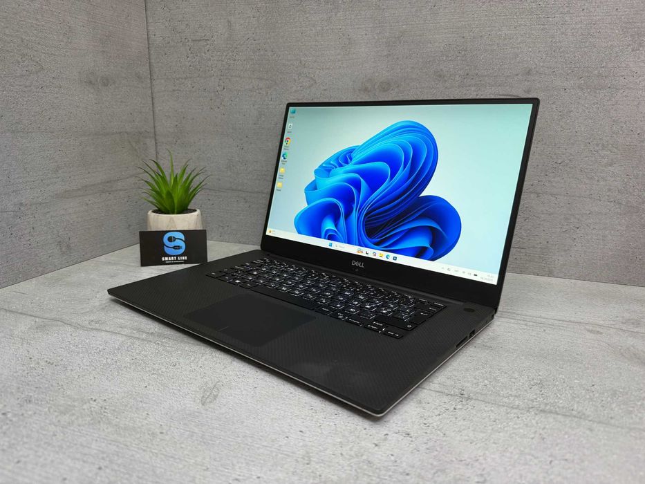 Стильний ноутбук Dell Xps 15 9570/i7-8750H/256gb ssd/15.6"/Nvidia