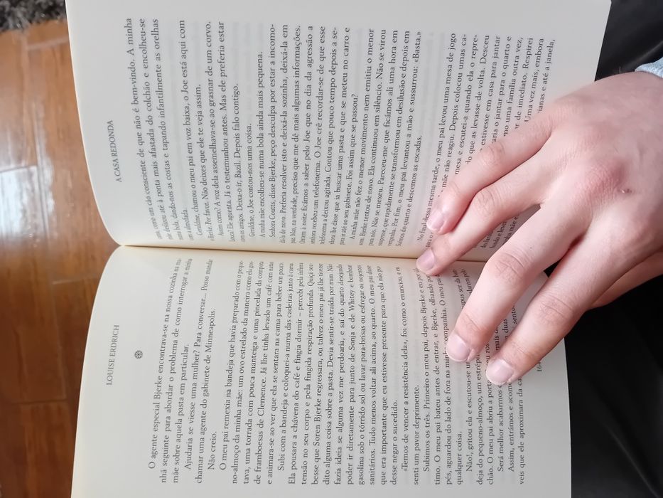 Vendo 2 romances premiados