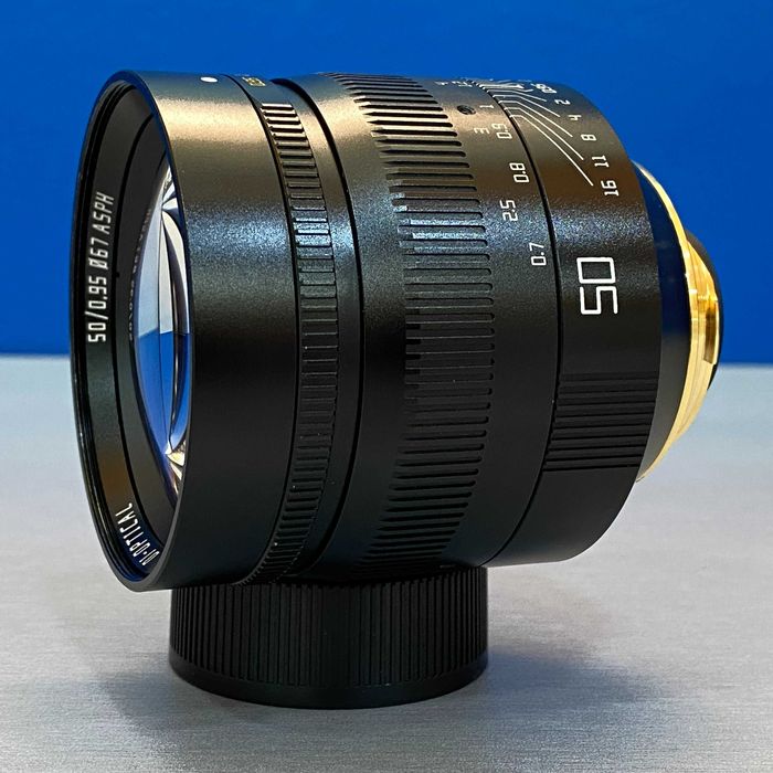 TTArtisan 50mm f/0.95 (Leica M)