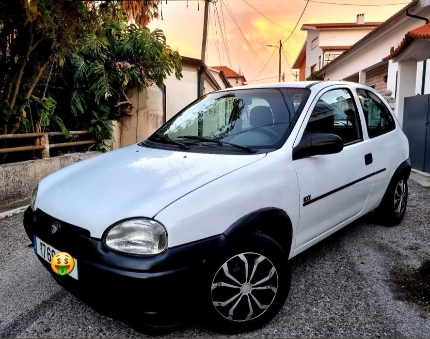 Opel Corsa B gasolina
