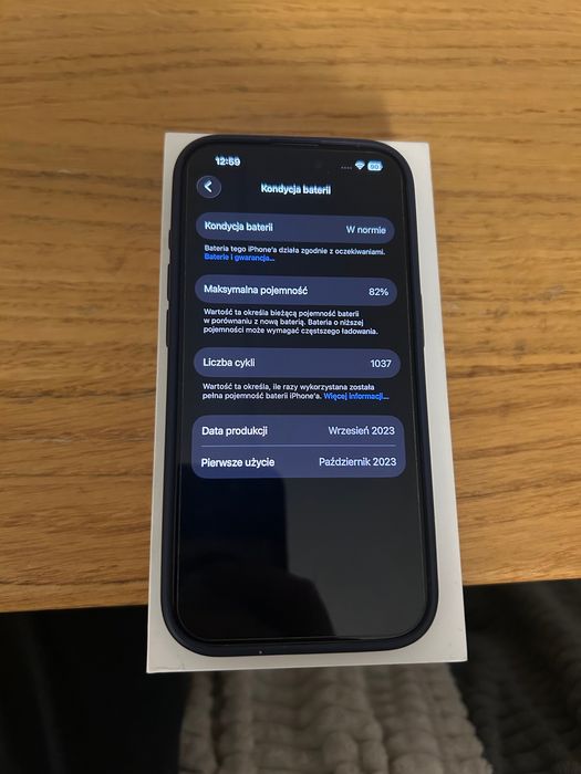 iPhone 15 Pro idealny stan